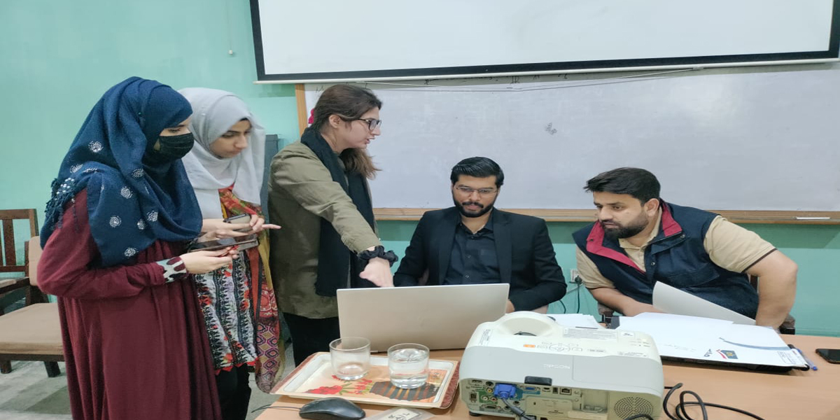 One-Day Industrial Guest Lecture and Project Evaluation User Experience Design at the Department of Product & Industrial Design, UET Lahore